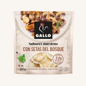 Verse eierpasta gevuld met boschampignons, uit Barcelona.