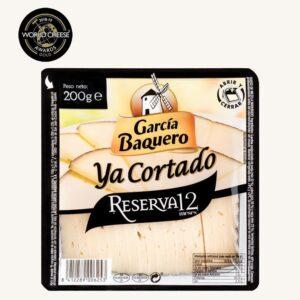 Reserva 12 gerijpte kaas van gemengde melk, voorgesneden