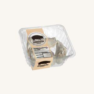 Gezouten witte botten voor stoofschotels (hueso blanco saladeo para guisos), dienblad
