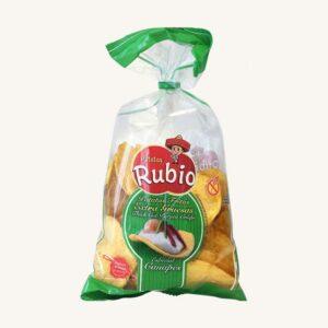 Ambachtelijk bereide extra dikke aardappelchips, speciale hapjes uit Murcia, in een zak.