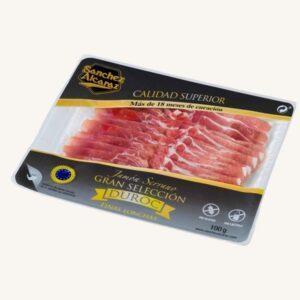 Serranoham (jamón) ETG, 50% Duroc-ras of meer, uit Toledo, in dunne plakjes.
