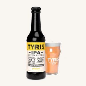 Tyris IPA, een ambachtelijk gebrouwen bier in de stijl van een Indian Pale Ale, uit Valencia, in een fles.