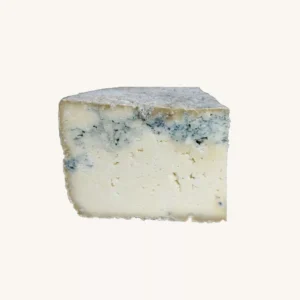 Gamoneu DOP ambachtelijke kaas, koeien- en geitenmelk, uit Asturië, wig