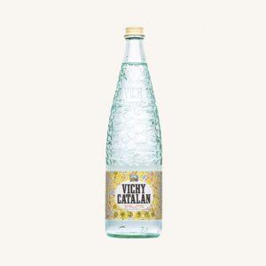 Genuina sprankelend natuurlijk mineraalwater uit Girona, glazen fles van 1 liter